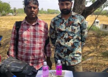సైదాపూర్‌లో ఏసీబీ దాడులు.. మండల సర్వేయర్ పట్టివేత