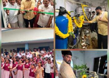 జయన్న ఫౌండేషన్ ఆధ్వర్యంలో ప్రభుత్వ పాఠశాలలకు వాటర్ ప్యూరిఫైర్లు తాగునీటి ప్లాంట్ ప్రారంభించిన ఎమ్మెల్యే పాడి కౌశిక్ రెడ్డి