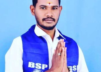 ఎంఆర్వో, ఎంపీడీఓ కార్యాలయాల్లో మౌలిక వసతులు కల్పించాలి